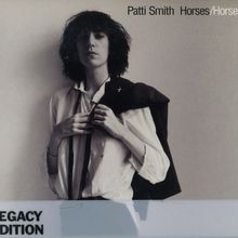 Horses (30th Anniversary Legacy Edition) CD2