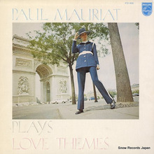 Plays Love Themes (Vinyl)