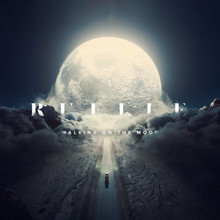 Walking On The Moon (CDS)