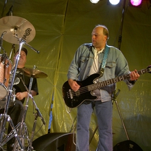 Ett band klev av tåget - flashboda blues , Frövi 2002